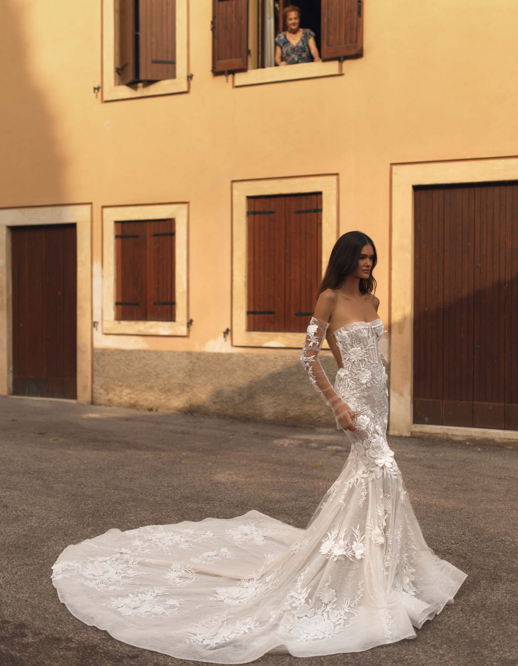 Berta Couture Designer bruidsjurk zij