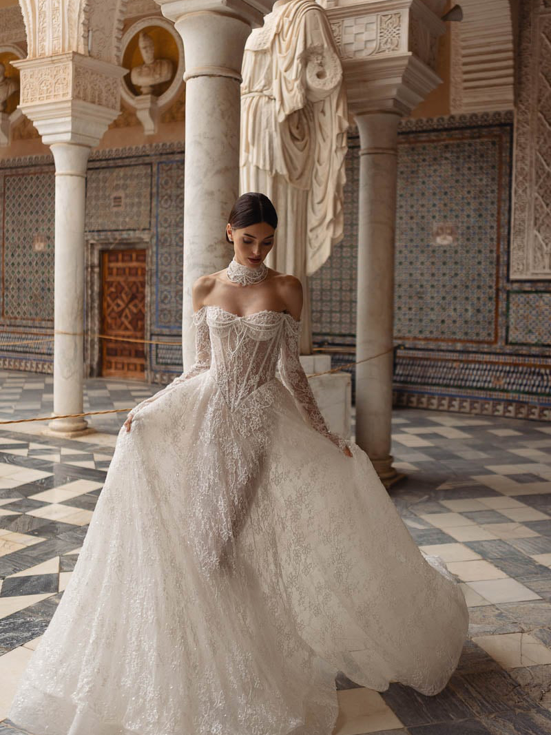 Berta Couture Sevilla 26-05 front